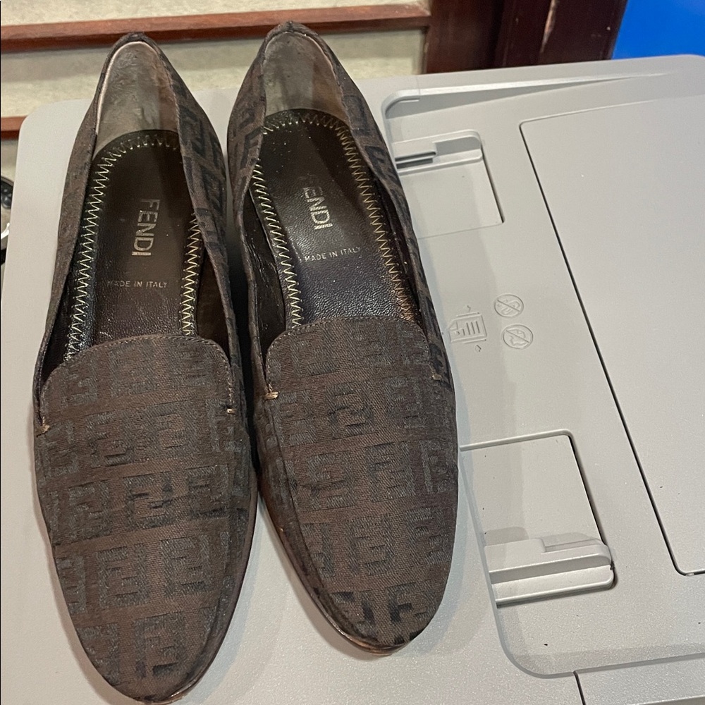 Fendi Women’s Dark Brown Zucca Canvas Loafer Slip-Ons Shoes 4.5-5 USA, 3.5 EUR